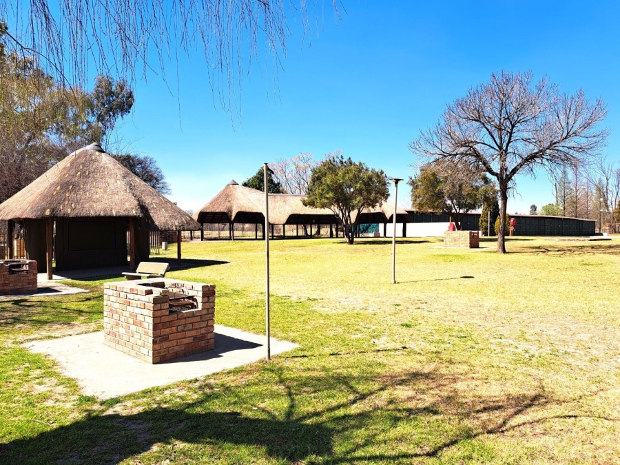 2 Bedroom Property for Sale in Clavadel River Lodge Free State